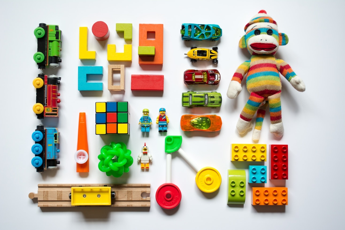Kleurrijke kleding voor elke fase van de kindertijd